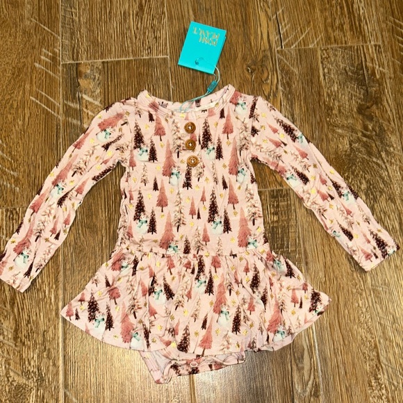 New Posh Peanut Sparkle Twirl-6-12M - Picture 1 of 2